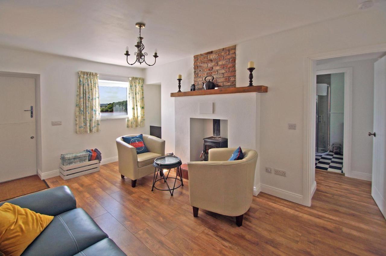 Cottage At Youghal Bridge Dloughtane ภายนอก รูปภาพ